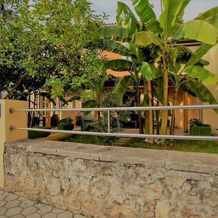 Apartman Den,Rovinj Oaza U Centru Grada I Besplatnim Parkingom Apartment Ngoại thất bức ảnh