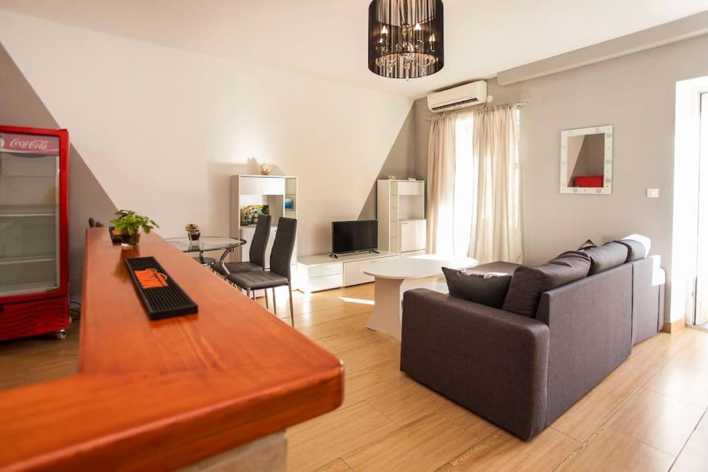 Apartman Den,Rovinj Oaza U Centru Grada I Besplatnim Parkingom Apartment Ngoại thất bức ảnh