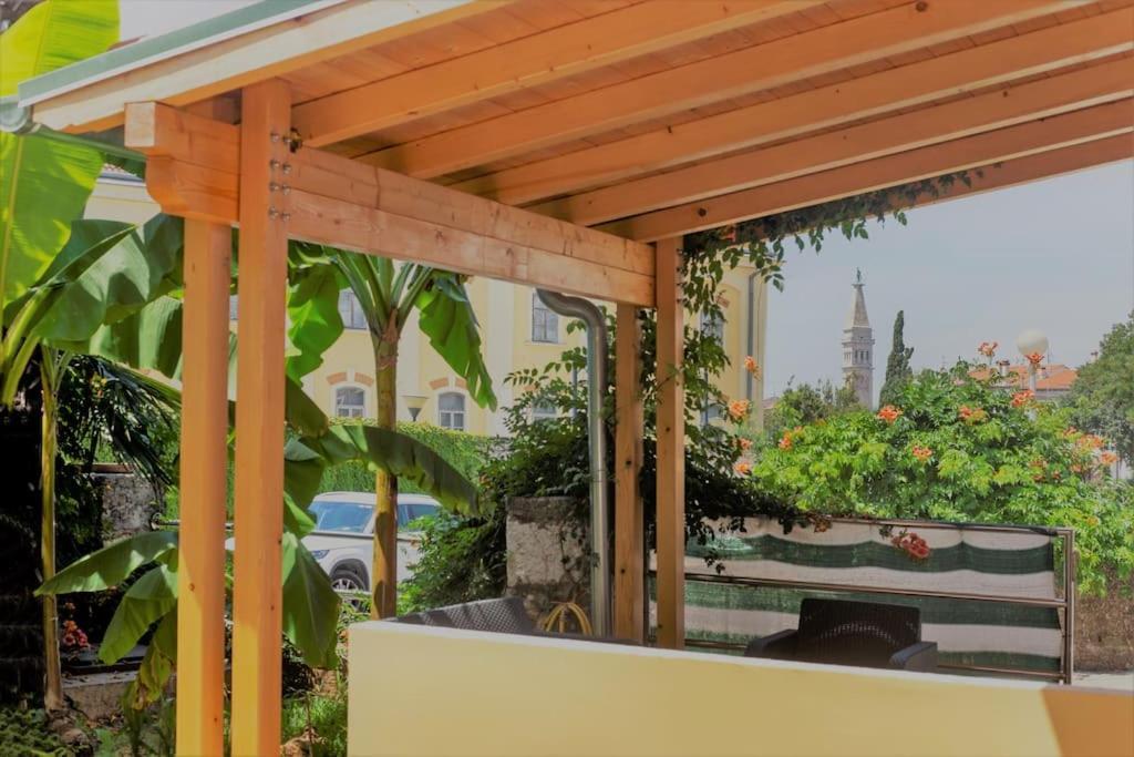 Apartman Den,Rovinj Oaza U Centru Grada I Besplatnim Parkingom Apartment Ngoại thất bức ảnh